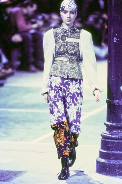 Look 70